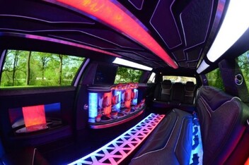 New Haven Limousine Inside
