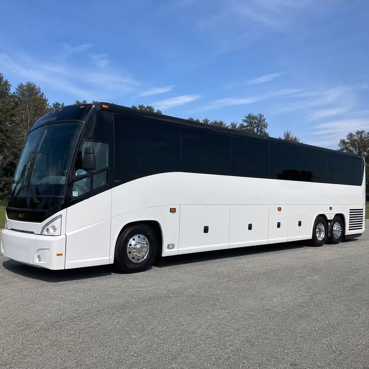 bringing yale university groups corporate teams and convention attendees to and from new haven airports