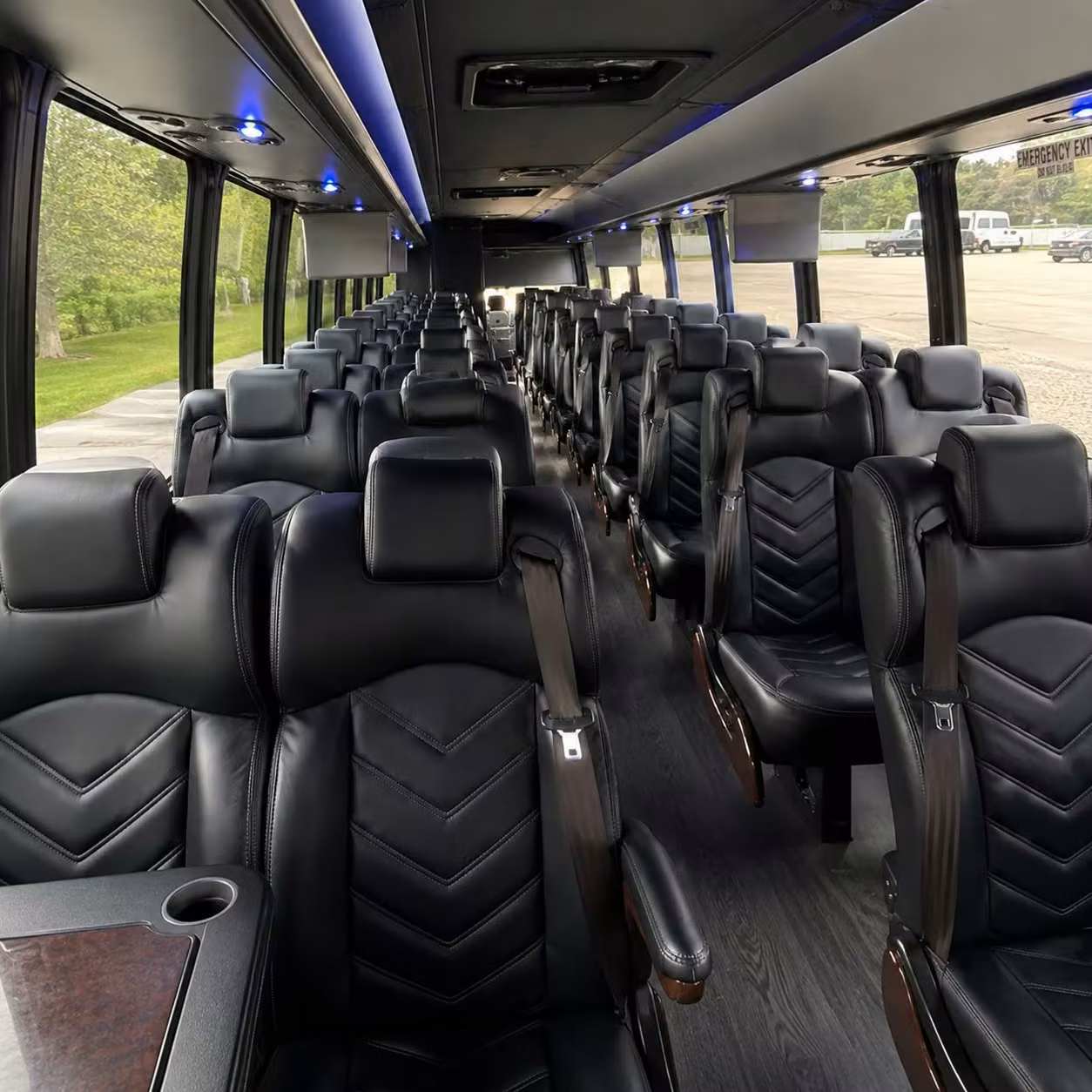new haven 30 passenger minibus rental