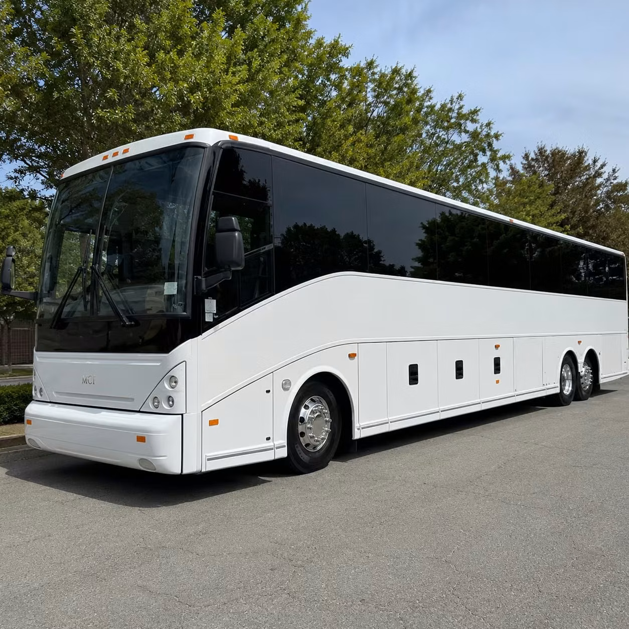 shift change transportation for new haven healthcare and manufacturing employers
